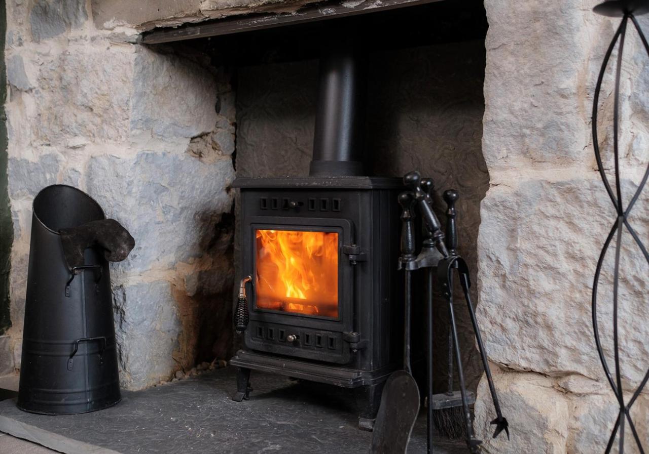 The Cottage @ Burkedale House Corofin  Exterior photo